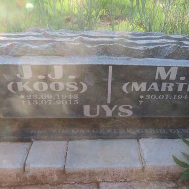 UYS J.J. 1943-2015 &amp; M. 1941-