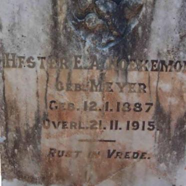 KOEKEMOER Hester E.A. nee MEYER 1887-1915