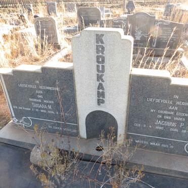 KROUKAMP Jacobus P. 1890-1967 & Susara M. nee VAN VUUREN 1890-1977