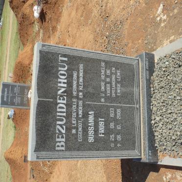 BEZUIDENHOUT Sussanna Frost 1933-2006