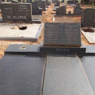 FOURIE Abraham Christoffel 1911-1981 &amp; Magdalena Christina 1914-1986