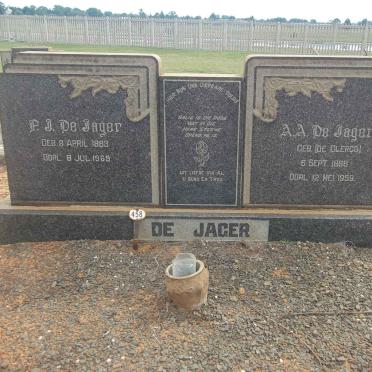 JAGER P.J., de 188?-1969 &amp; A.A. DE CLERCQ 1888-1959