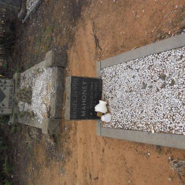 MAHONEY Daniel Dennis 1944-1945