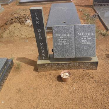 MERWE Frikkie, van der 1917-1999 &amp; Marthie 1919-2002