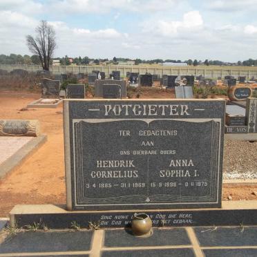 POTGIETER Hendrik Cornelius 1885-1969 &amp; Anna Sophia I. 1898-1975