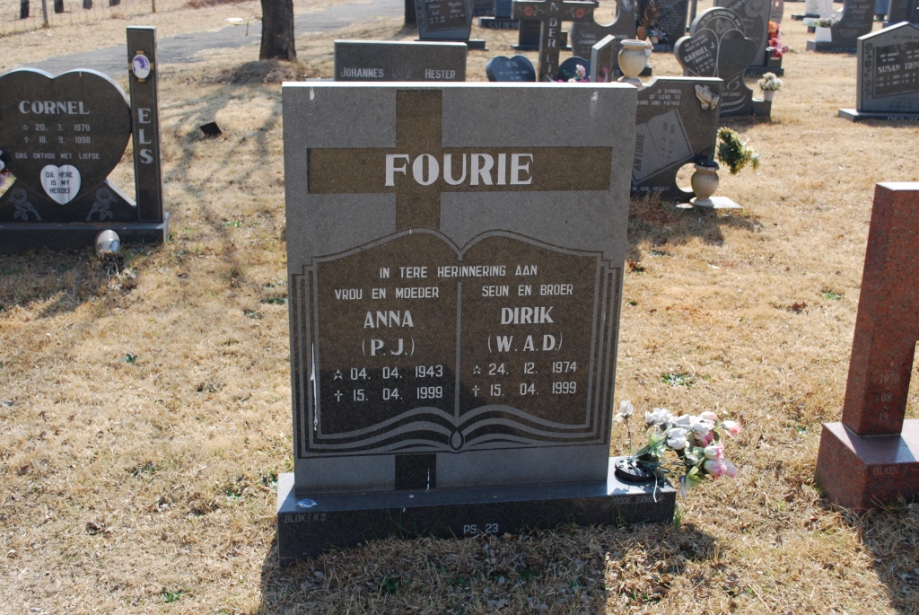 FOURIE P.J. 1943-1999 :: FOURIE W.A.D. 1974-1999