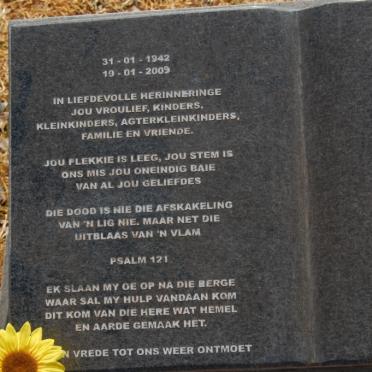 KOEKEMOER Wilhelm 1942-2009 &amp; Hester 