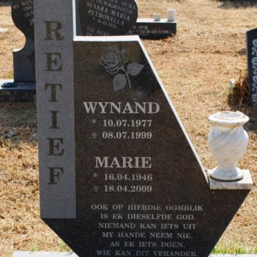 RETIEF Wynand 1977-1999 &amp; Marie 1946-2009