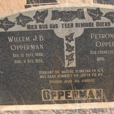 OPPERMAN Willem J.B. 1889-1952 &amp; Petronella J. SCHUTTE 1893-