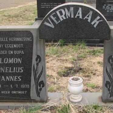 VERMAAK Salomon Cornelius Johannes 1918-1978 &amp; Johanna Magdalena 1926-