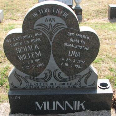MUNNIK Schalk Willem 1911-1985 &amp; Lina 1907-1993