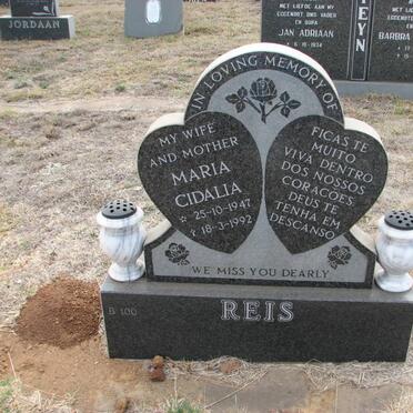 REIS Maria Cidalia 1947-1992