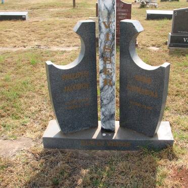 VISSER Philipus Jacobus 1937-2004 &amp; Sarie Catharina 1940-