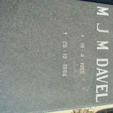 DAVEL M.J.M. 1905-1994