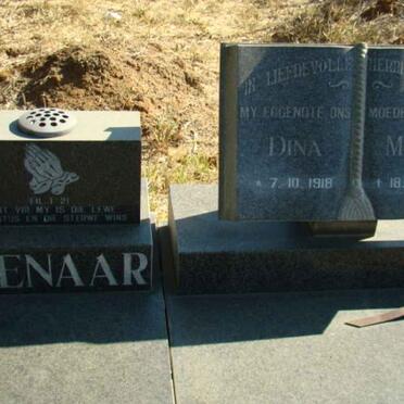PIENAAR Dina Maria 1918-1987