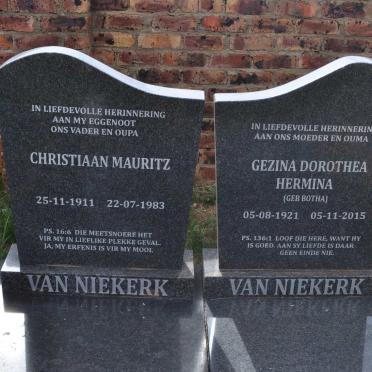 NIEKERK Christiaan Mauritz, van 1911-1983 &amp; Gezina Dorothea Hermina BOTHA 1921-2015