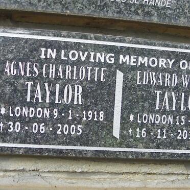 TAYLOR Edward William 1916-2011 &amp; Agnes Charlotte 1918-2005