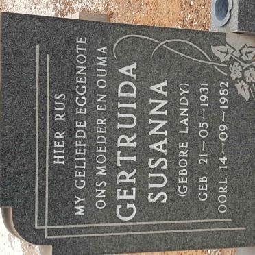 BERG Daniel Cornelius, van den 1927–1986 & Gertruida Susanna nee LANDY 1931–1982 #3