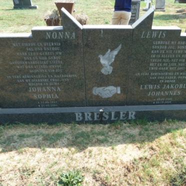 BRESLER Lewis Jakobus Johannes 1936–2008 &amp; Johanna Sophia 1937–2008 #1