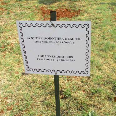 DEMPERS Johannes 1942-2020 &amp; Lynette Dorothea 1947-2013