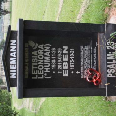 NIEMANN Eben 1975- &amp; Letisia Leonora HUMAN 1980-2019