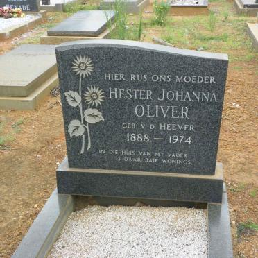 OLIVER Hester Johanna nee V.D. HEEVER 1888-1974