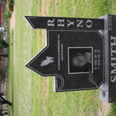 SMITH Rhyno 1943-2010