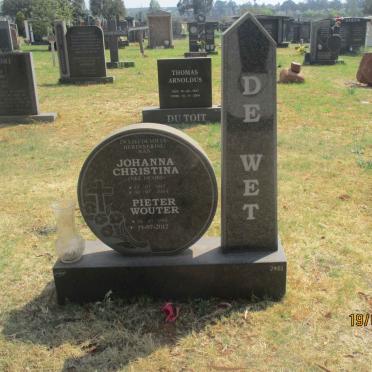 WET Pieter Wouter, de 1919-2012 &amp; Johanna Christina JACOBS 1917-2004
