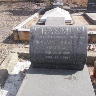ERASMUS Nicolaas Johannes 1898-1967 & Gertruida Elizabeth nee WHEELER 1902-1979 :: ERASMUS Anna M.J. 1936-1955 #1
