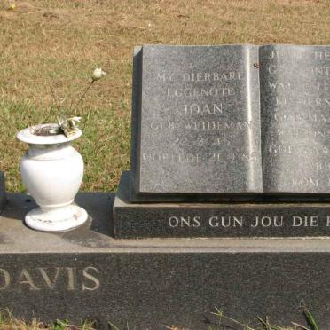 DAVIS August Edward 1946-1993 &amp; Joan WEIDEMAN 1946-1983
