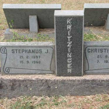KRITZINGER Stephanus J. 1897-1968 &amp; Christina J.S. 1907-1973
