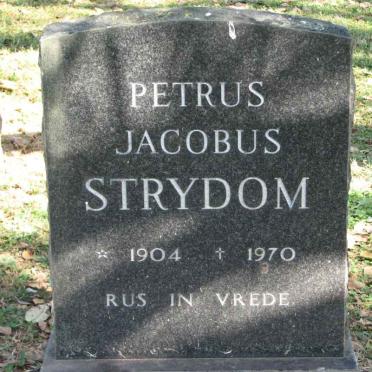 STRYDOM Petrus Jacobus 1904-1970