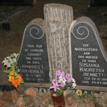 GROENEWALD Johannes L. 1910-1970 &amp; Susanna Magrietha BENNETT 1919-1993