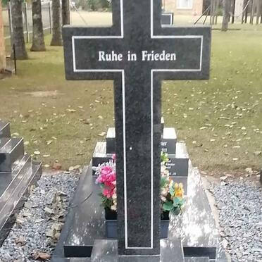 MEYER Edith M. nee KÜSEL 1949-2019