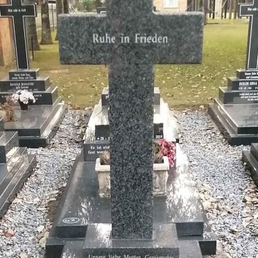 MEULKE Luise Marie nee KLINGENBERG 1926-2017