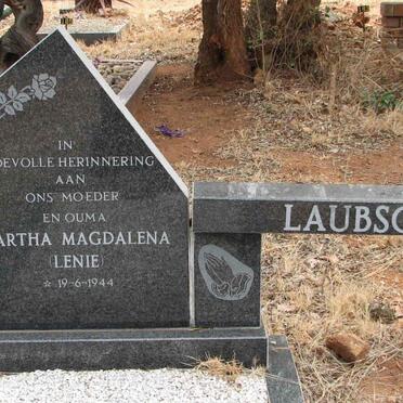 LAUBSCHER Martha Magdalena 1944-