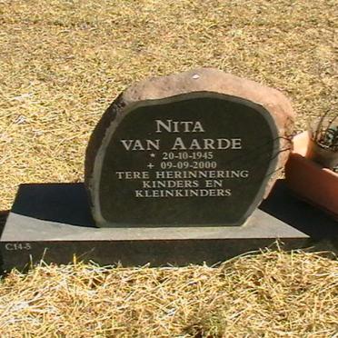 AARDE Nita, van 1945-2000