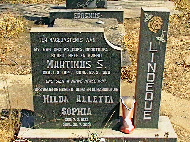 LINDEQUE Martinis S. 1914-1986 &amp; Hilda Alletta Sophia 1922-2001