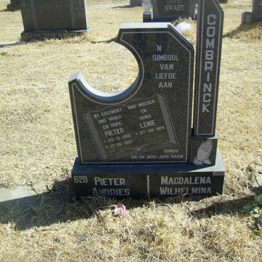 COMBRINCK Pieter Andries 1912-1997 &amp; Magdalena Wilhelmina 1914-