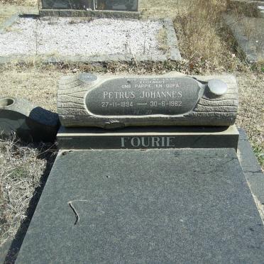 FOURIE Petrus Johannes 1894-1962