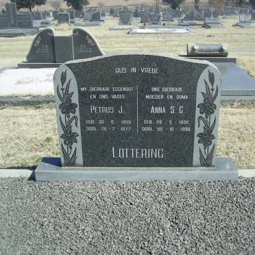 LOTTERING Petrus J. 1909-1977 &amp; Anna S.G. 1932-1998