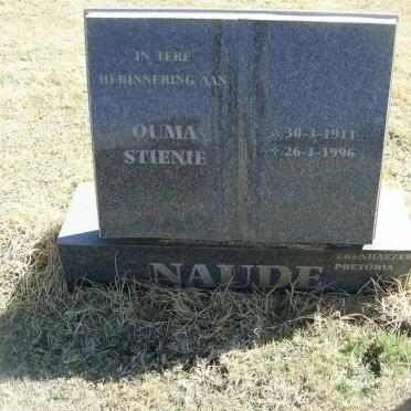 NAUDE Stienie 1911-1996