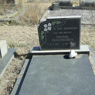 OOSTHUIZEN Sophie 1907-1985