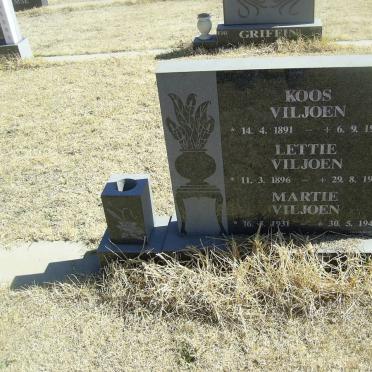 VILJOEN Koos 1891-1941 &amp; Lettie 1896-1984 :: VILJOEN Martie 1931-1940