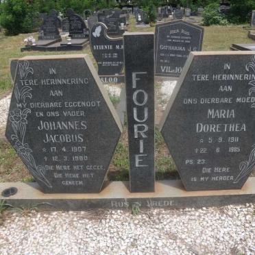 FOURIE Johannes Jacobus 1907-1980 &amp; Maria Dorethea 1911-1985