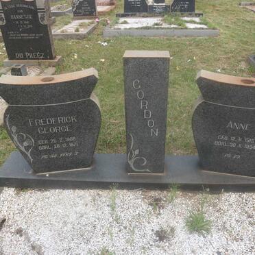 GORDON Frederick George 1908-1971 &amp; Anne 1915-1994