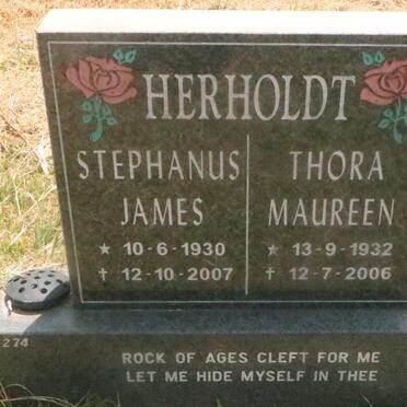 HERHOLDT Stephanus James 1930-2007 &amp; Thora Maureen 1932-2006