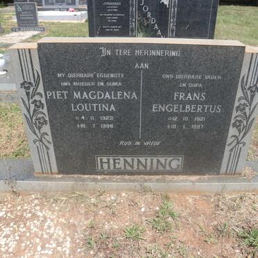 HENNING Frans Engelbertus 1921-1987 &amp; Piet Magdalena Loutina 1923-1986