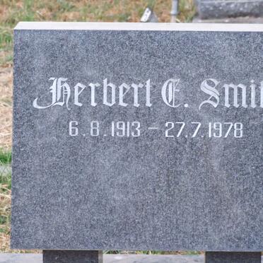 SMITH Herbert E. 1913-1978 &amp; Heiletta 1920-2000