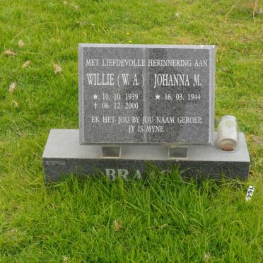 BRAACK W.A. 1939-2000 &amp; Johanna M. 1944-